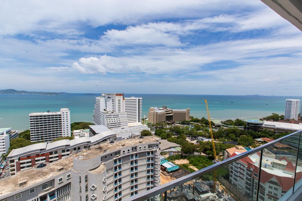 The Cliff Residence Condo Pattaya Quarto foto