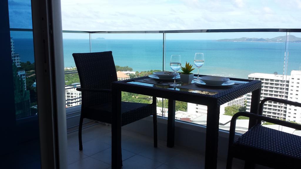 The Cliff Residence Condo Pattaya Quarto foto