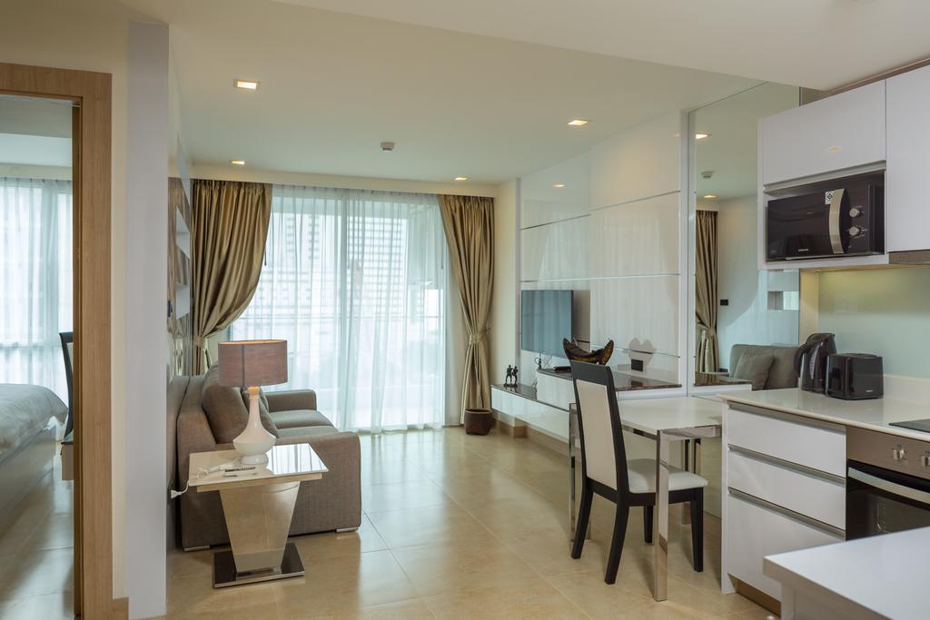 The Cliff Residence Condo Pattaya Quarto foto